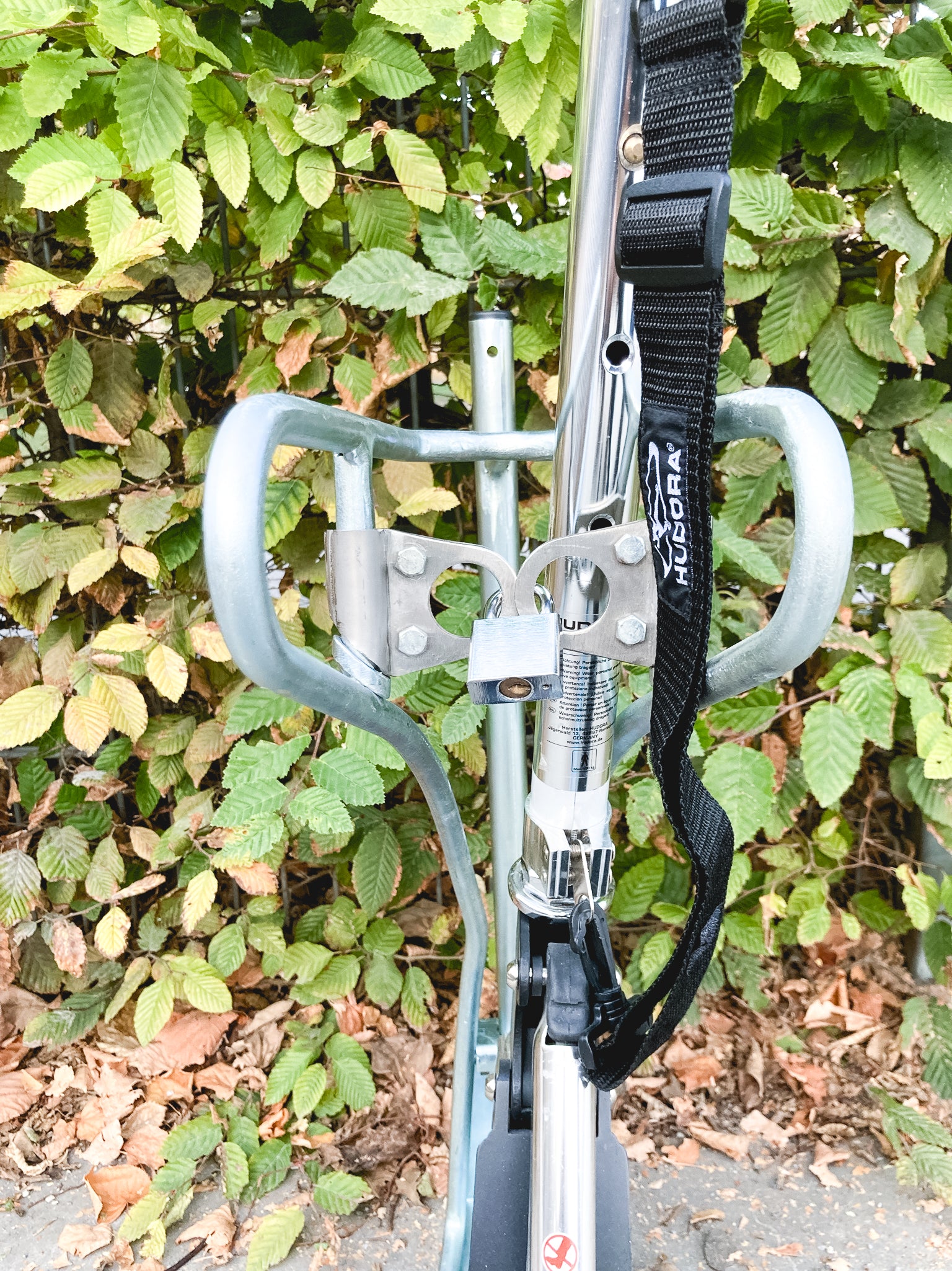 mit Verschlusstüren